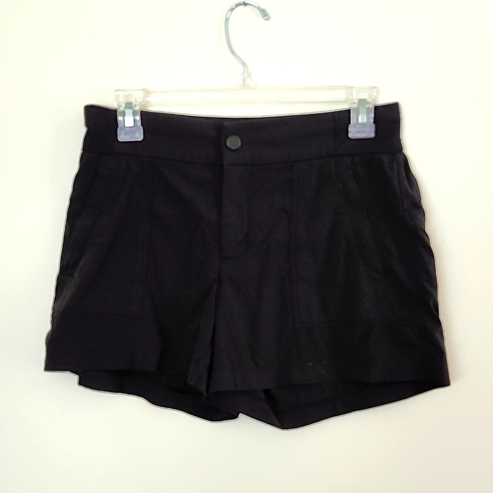 Athleta Trekkie North Shorts, athletic shorts, black, button zip waist, sz 0